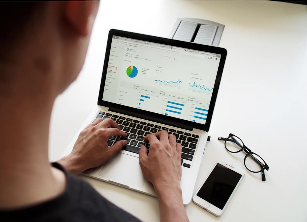 découvrez notre analyse swot détaillée qui vous aidera à identifier les forces, faiblesses, opportunités et menaces de votre entreprise. optimisez votre stratégie et prenez des décisions éclairées grâce à cette méthode essentielle en gestion.